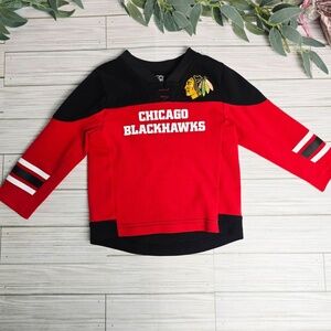 NHL Sweater 2T Red Sports‎ Chicago Blackhawks VNeck Long Sleeves Retro Hockey